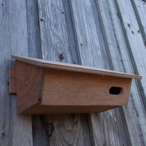 Swift nest box image
